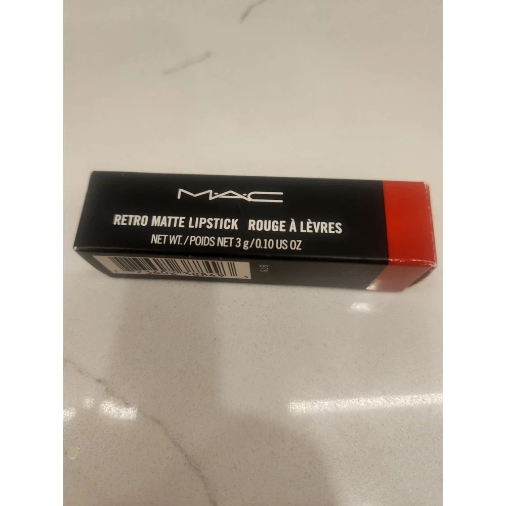 MAC Cosmetics Retro Matte Lipstick #702 Dangerous 0.1oz / 3g